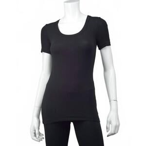 NEW CROWN JEWEL women's short sleeve scoopneck tee in black